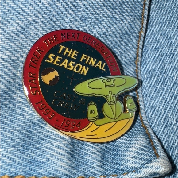 Rare Vintage 1984-1995 Authentic Star Trek "USS Voyager" Crew Denim Vest -Size L - Picture 5 of 10